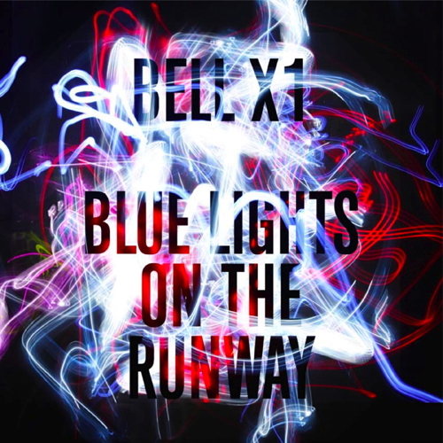 Pochette de Blue Lights On The Runway