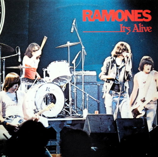 It's Alive (31 Décembre 1977)