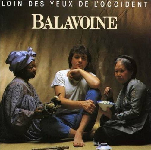 Loin Des Yeux De L'Occident